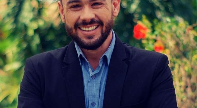 César Campos lança o romance Relicários nesse sábado, no Fliaraxá