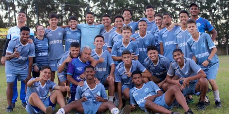 Invicto, Dínamo sub-15 lidera o Campeonato Mineiro; Sub-17 vence mais uma fora de casa