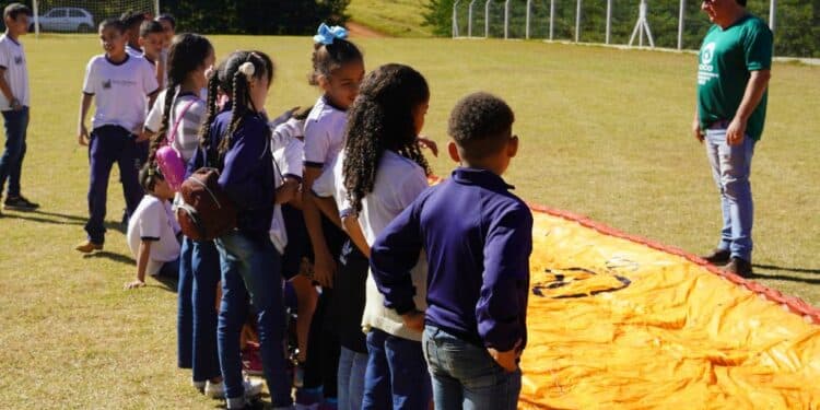 Prefeitura de Araxá participa do programa Educação Ambiental na Boca da Mata