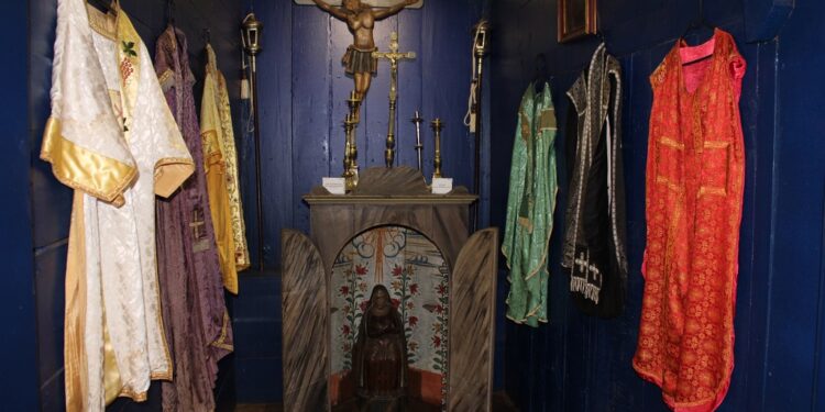 Museu Sacro da Igreja de São Sebastião preserva a história e a religiosidade de Araxá