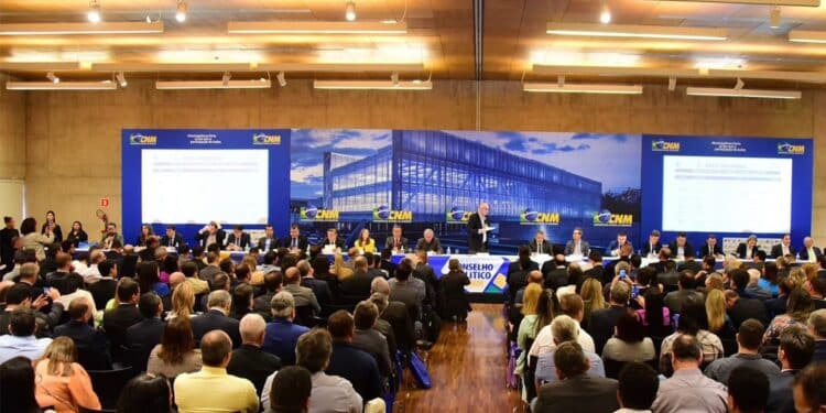 Piso da Enfermagem é debatido pelos municípios em Brasília; STF define que benefício é proporcional à carga horária trabalhada