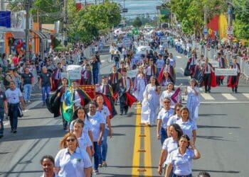 Desfile Cívico-Militar marca as comemorações do 7 de Setembro e encerra a Semana da Pátria em Araxá