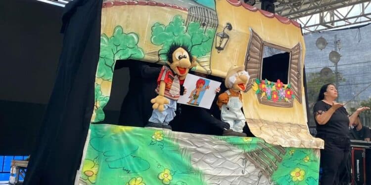 “Batatinha Quando Nasce…” reúne mais de 6 mil pessoas na Fundação Cultural Calmon Barreto