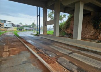 Passagem de veículos por baixo do viaduto José Domingos Filho está totalmente liberada