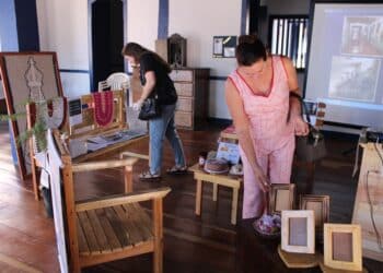Mais de 200 pessoas visitaram a exposição de produtos confeccionados pelos recuperandos da Apac Araxá