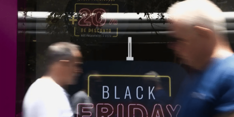 Black Friday: compra por impulso deve ser evitada, orientam entidades