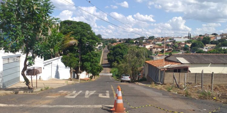 Secretaria de Segurança Pública interdita trecho entre as ruas Romeu de Castro Alves e Dulce Mascarenhas Torres