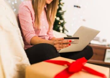 Procon Araxá orienta consumidor sobre as compras de Natal