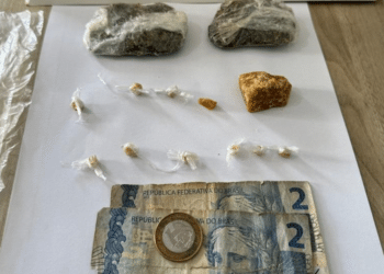 Jovem de 20 anos é preso com drogas durante patrulhamento no bairro São Domingos