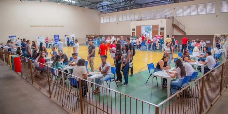 Com mais de 600 vagas ofertadas, Sine Araxá promove Feirão do Emprego nesta sexta