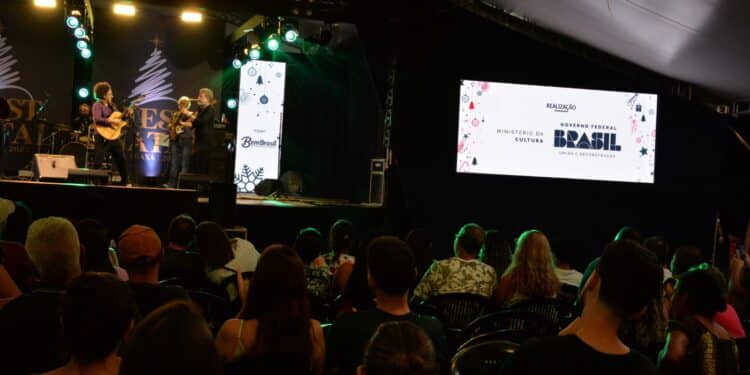 Domingo também é dia de FestNatal Araxá; veja a programação