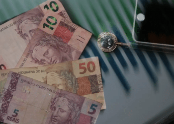 Brasileiros ainda não sacaram R$ 7,51 bilhões de valores a receber