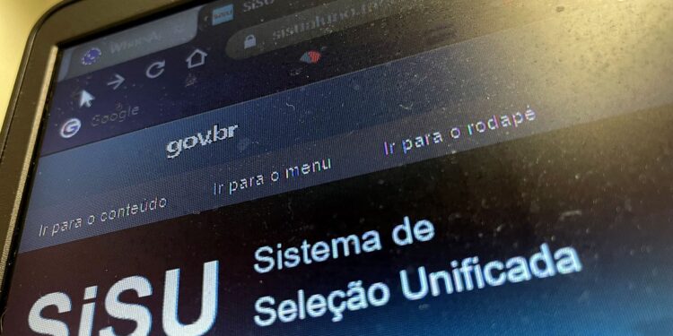 MEC adia divulgação do resultado do Sisu para quarta-feira (31)