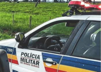 Mototaxista é ameaçado com espingarda, agredido e roubado ao atender corrida em Araxá