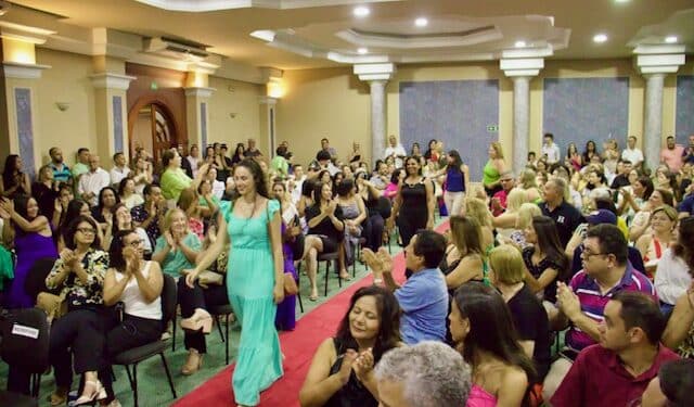 Prefeitura de Araxá promove cerimônia de posse dos novos diretores escolares