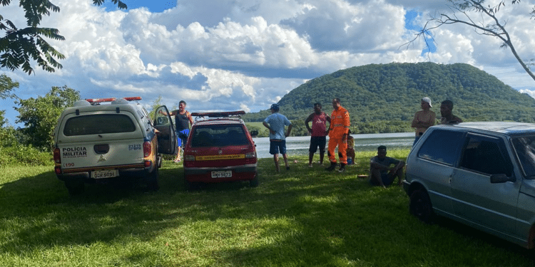 Homem de 27 anos morre afogado no Rio Grande, em Sacramento