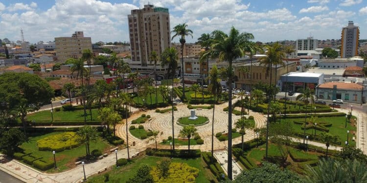 Araxá credencia imóveis para aumentar oferta de hospedagem na Copa do Mundo e CiMTB