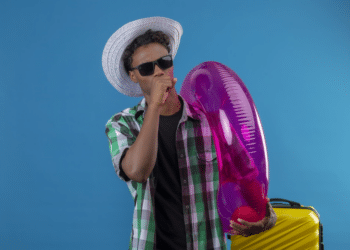 Viagens de férias podem deixar você mais suscetível a doenças; saiba como se proteger