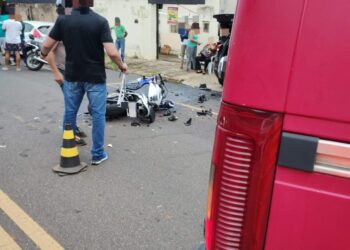 Homem de 34 anos foi encaminhado para a UPA (Foto: Corpo de Bombeiros / Divulgação)