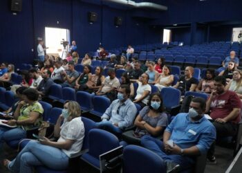 Secretaria Municipal de Saúde participa de qualificação contra arboviroses