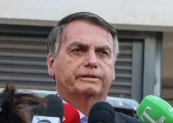 Bolsonaro diz que não teme ser julgado desde que juízes sejam isentos