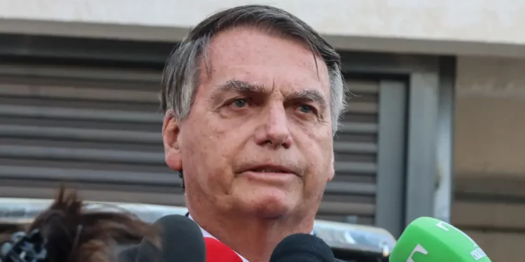 Bolsonaro diz que não teme ser julgado desde que juízes sejam isentos