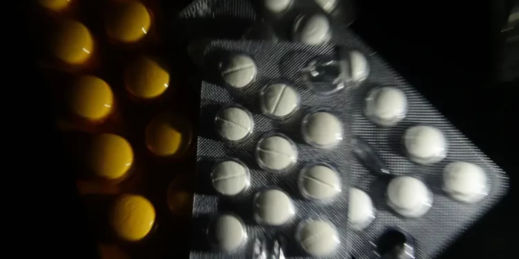 Medicamentos ficam mais caros a partir desta segunda (1°)