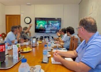 Prefeitura de Araxá e Acia iniciam discussão de projeto para iluminação de Natal 2024