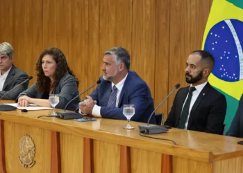 Governo adia Concurso Unificado no país por causa de chuvas no RS
