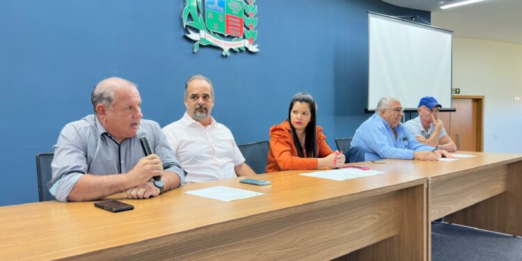 Aplicativo do Estacionamento Rotativo já está disponível; implantação está prevista para o dia 27