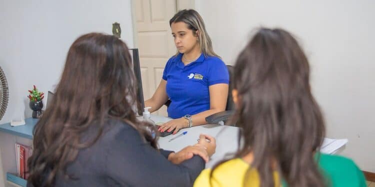 Sala Mineira do Empreendedor de Araxá oferece consultoria gratuita para participação em licitações