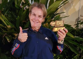 Jane Porfírio conquista vaga para o Mundial de Triatlo 2025, na Espanha