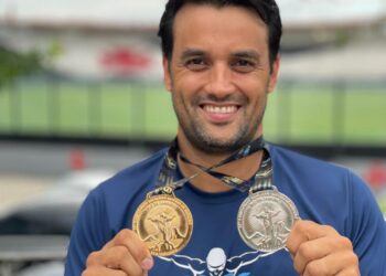 Araxaense Fernando Silveira é campeão brasileiro de natação master no Rio de Janeiro