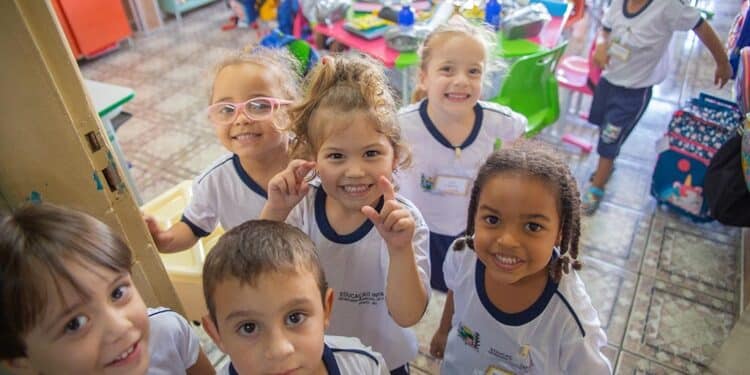 Jornal Estado de Minas destaca Araxá como “uma das melhores cidades para seus filhos estudarem”