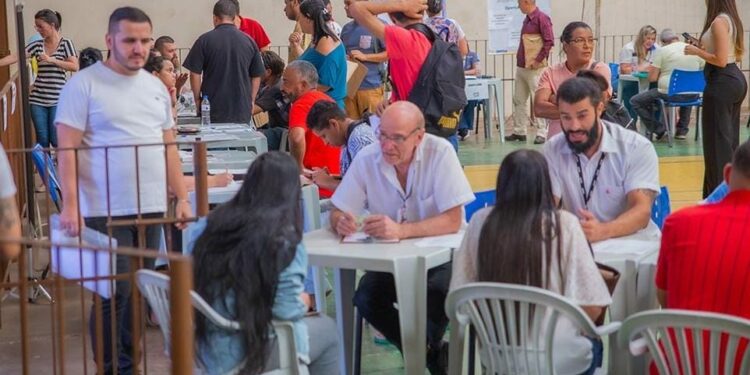 Sine Araxá realiza Feirão de Empregos com 117 vagas para a área da indústria nesta quinta (6)