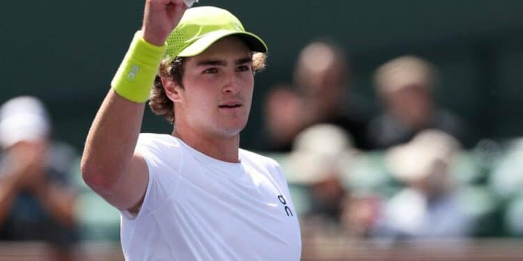 João Fonseca vence Jacob Fearnley e vai à 2ª rodada em Indian Wells