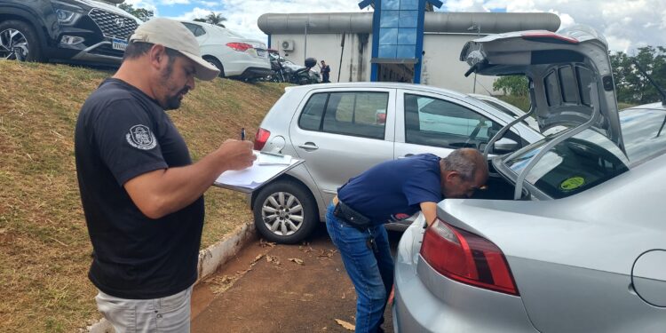 Prefeitura de Araxá realiza vistoria em táxis para garantir segurança dos usuários