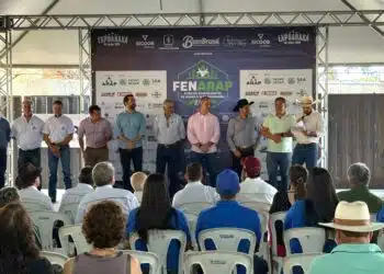 Fenarap tem início em Araxá com 40 expositores e foco na diversidade do agronegócio