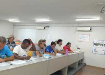 Vigilância Ambiental de Araxá participa de capacitação sobre combate à doença de Chagas