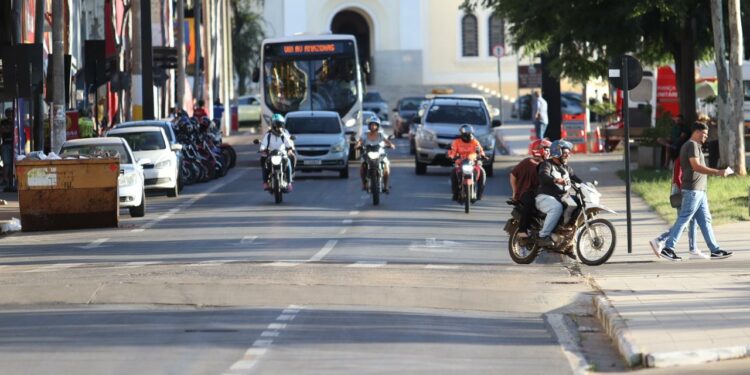 Com 67,95% dos acidentes envolvendo motos, Prefeitura de Araxá intensifica ações para proteger motociclistas