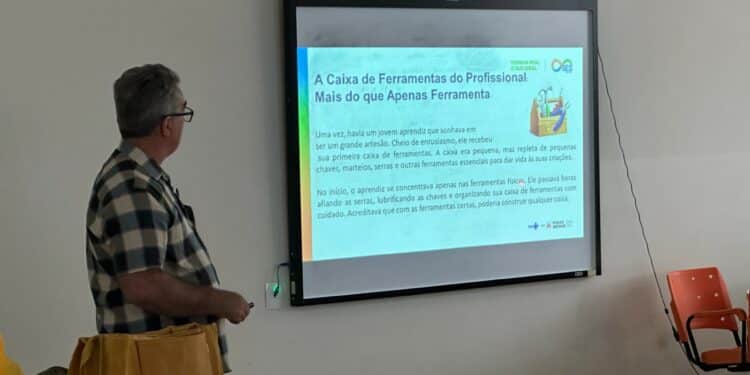 Araxá sedia qualificação de supervisores com foco no controle ao Aedes aegypti e práticas da vigilância ambiental