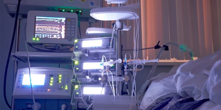 Prefeitura de Araxá cria novo núcleo para ajudar a agilizar internações em hospitais do município