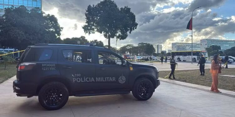 Ministério do Desenvolvimento Social é isolado após ameaça de bomba em Brasília