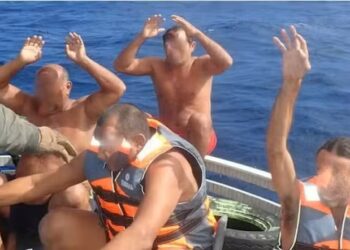 PCC é mapeado em 28 países, se infiltra em presídios no exterior para recrutar novos membros e expande tráfico de drogas e armas