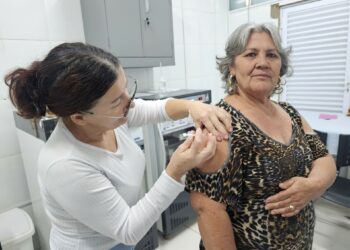 Araxá aplicou 3.642 doses contra a gripe de 26 a 30 de maio; mobilização noturna segue até 6 de junho