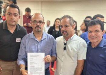 Araxá e Patos de Minas entregam ofício ao vice-governador solicitando auxílio na manutenção da frequência de voos para a região