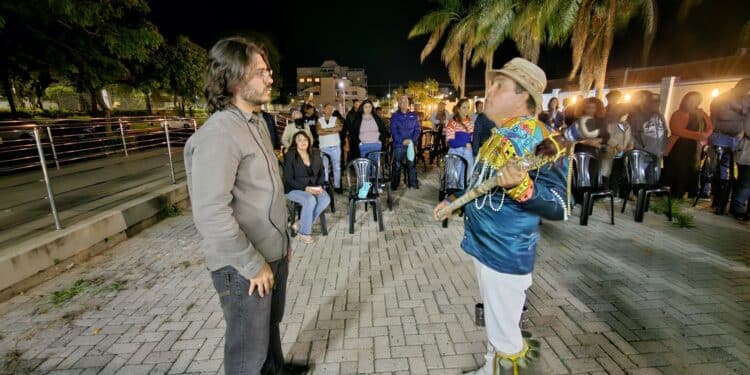 Após estreia com sessão especial, documentário “Herança Viva: O Congado em Araxá” segue disponível nas plataformas digitais