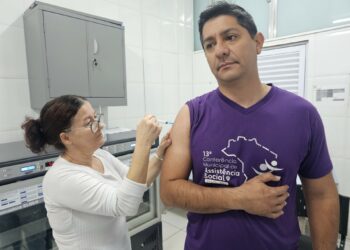 Vacinação Noturna contra a gripe em Araxá se encerra nesta sexta-feira (6)