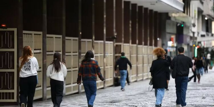 Frio segue intenso no Centro-Sul nesta quinta; saiba quando os termômetros voltam a subir