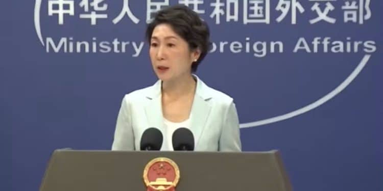 China critica tarifaço de Trump ao Brasil e acusa EUA de coerção